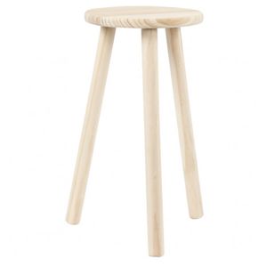 Kulatá stolička na dotvoření se třemi nohami (dřevěná židle)